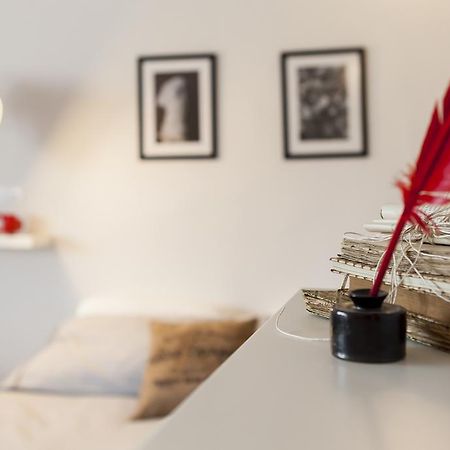 Central Pitti Studio Flat フィレンツェ エクステリア 写真