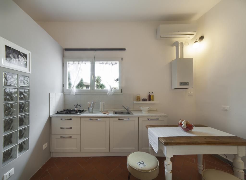 Central Pitti Studio Flat フィレンツェ エクステリア 写真
