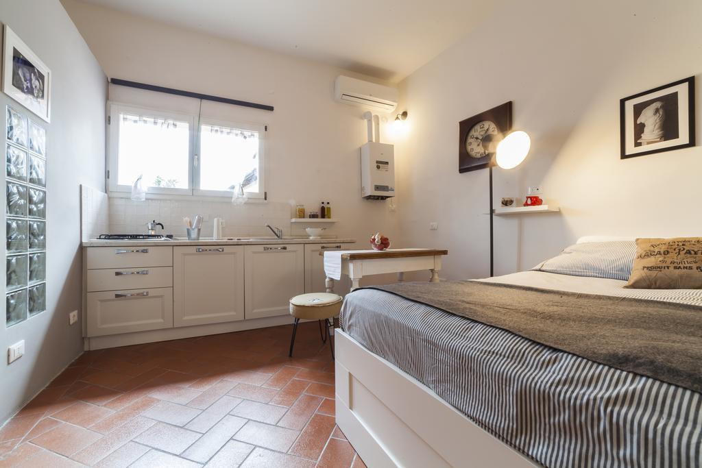 Central Pitti Studio Flat フィレンツェ エクステリア 写真